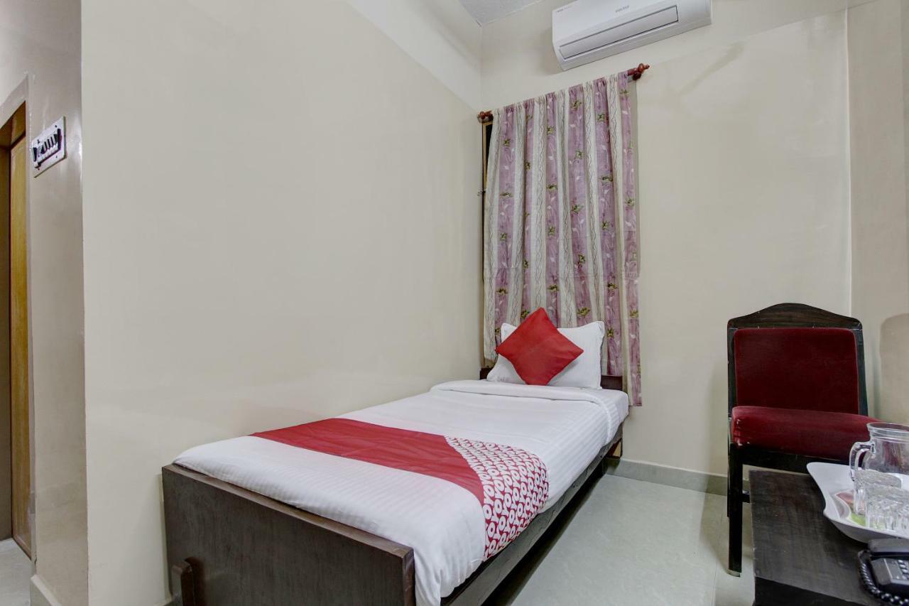 Oyo 44419 Syed Park Residency Hotell Tirunelveli Eksteriør bilde