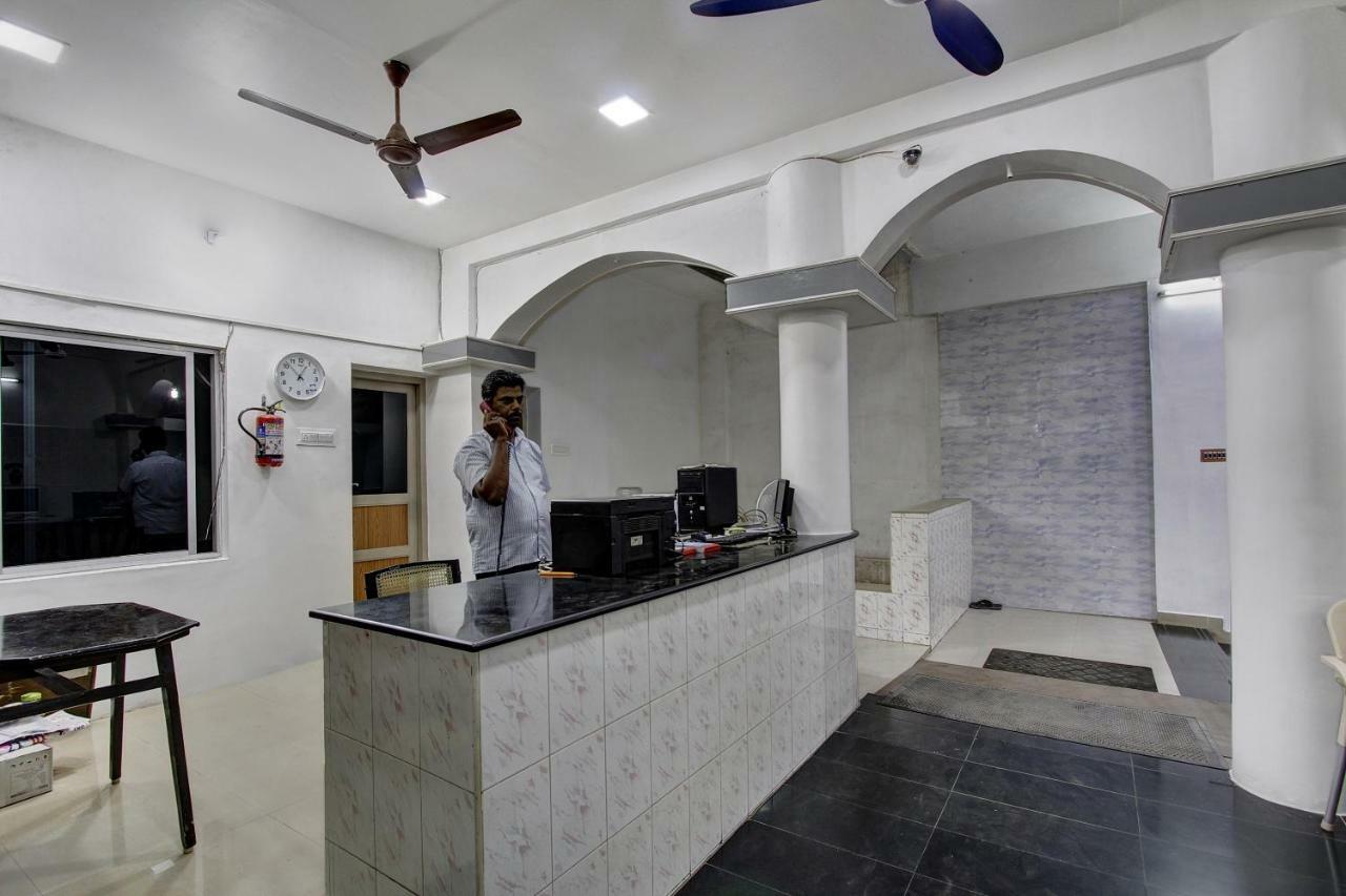 Oyo 44419 Syed Park Residency Hotell Tirunelveli Eksteriør bilde