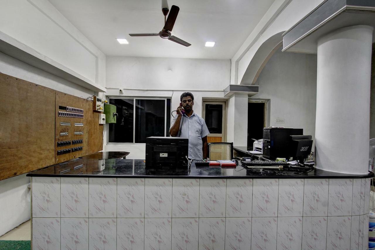 Oyo 44419 Syed Park Residency Hotell Tirunelveli Eksteriør bilde