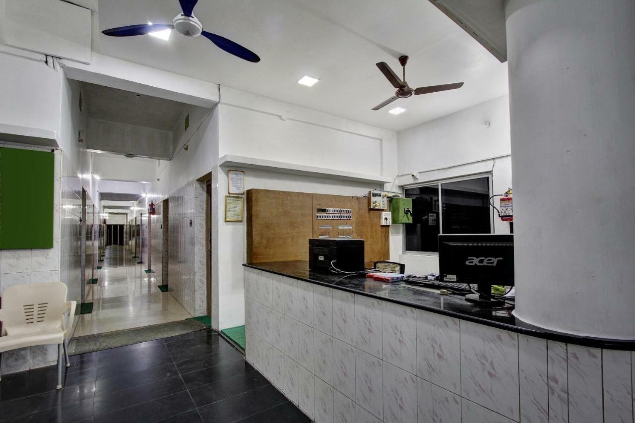 Oyo 44419 Syed Park Residency Hotell Tirunelveli Eksteriør bilde